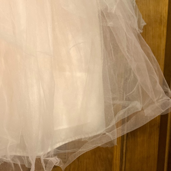 Like New Size 5 Blush Beaded Tulle Flower Girl / Special Occasion Dress - Picture 7 of 11